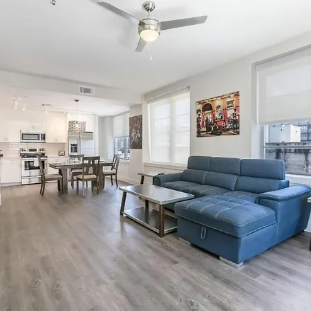 Elegant 1Br Condo In California Building-2
