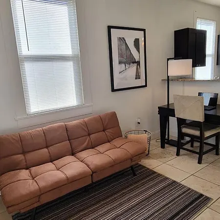 Nola Hideaway Ls-2