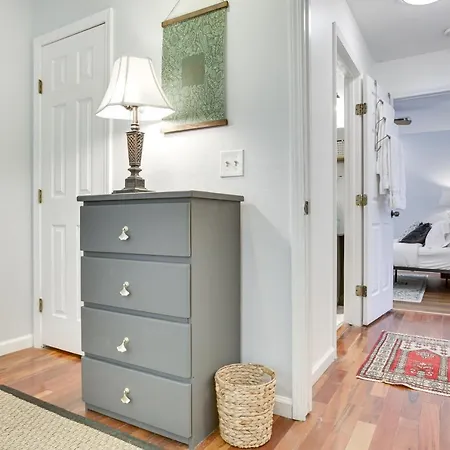Walk To Parks And Restaurants New Orleans Duplex!-2