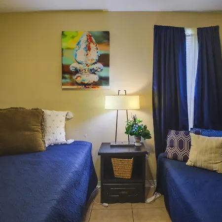 Quaint New Orleans Home About 10 Mi To Bourbon St!-3