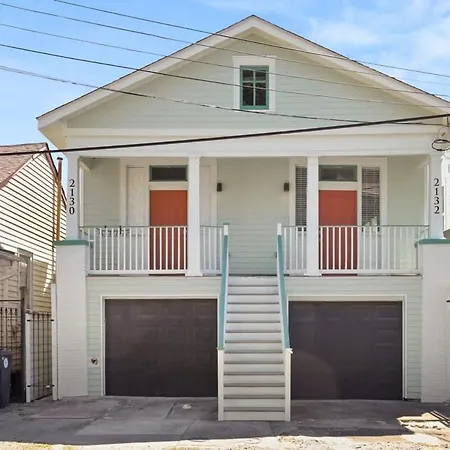 Fabulous Classy And Comfy 3Bd 2Ba Home And Parking-2
