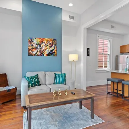 A Suite-Starr Named Desire - Charming 1 Bedroom Suite-2