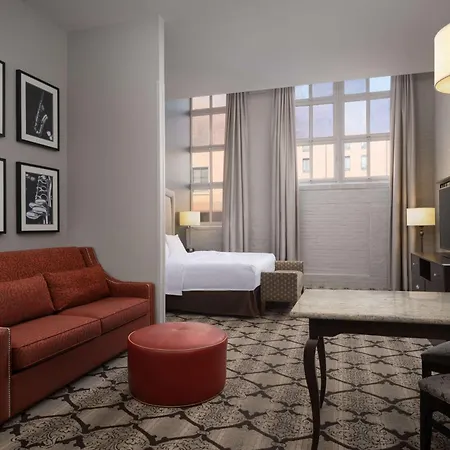 Hampton Inn And Suites New Orleans Convention Center-3