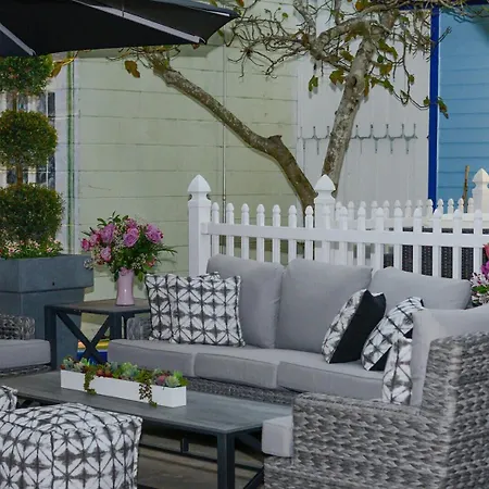 4 Bedroom - Sleeps 8! Celebrity Villa Next To Frenchman St-2