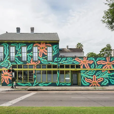 Marigny Bd Surrounded By Music Food And Art-2