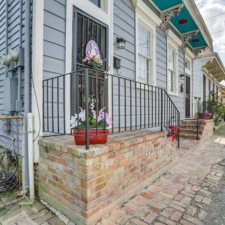 Walk To Magazine St: Nola House In Irish Channel!-3