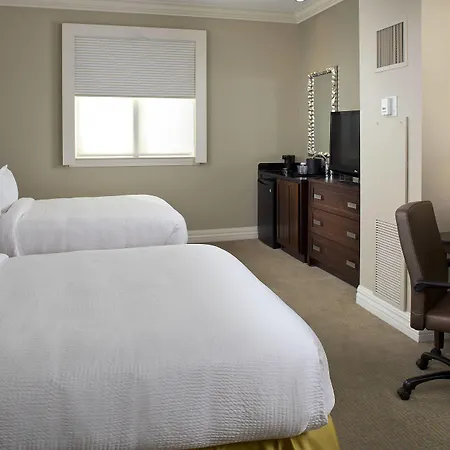 Courtyard By Marriott New Orleans French Quarter/Iberville-2