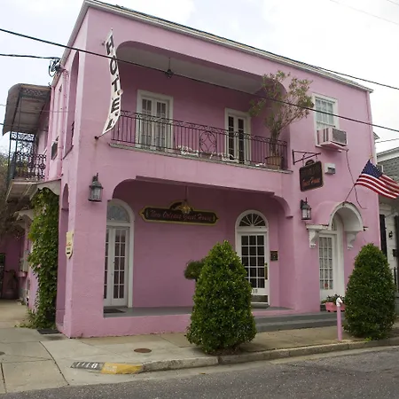New Orleans Guest House-2