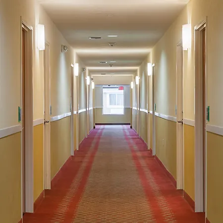 Motel 6-New Orleans, La - Near Downtown-3