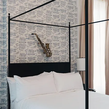 Henry Howard Hotel-2