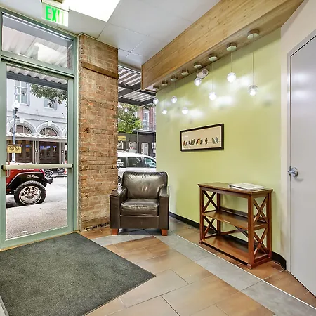 Stunning Apartments - Near Fq And Bourbon-3