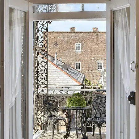 French Quarter Mansion-2