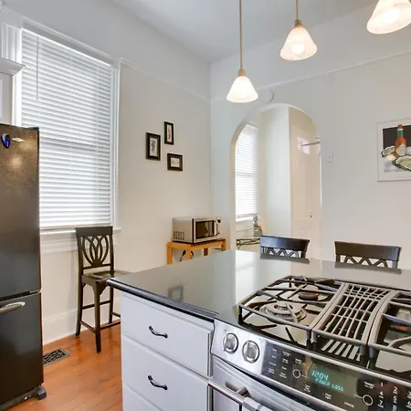 Historic Nola Gem: 3-Bed Shotgun-Style Home!-2