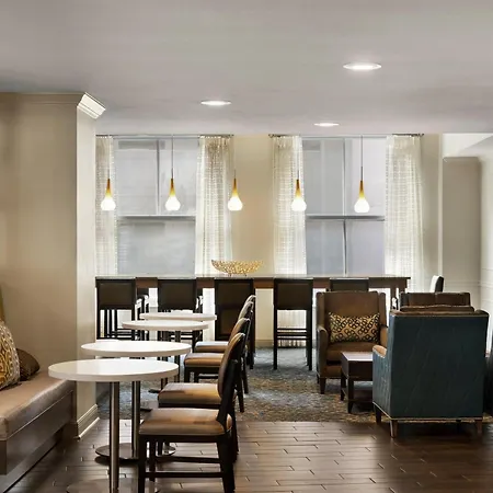 Hampton Inn & Suites New Orleans Downtown French Quarter Area-3