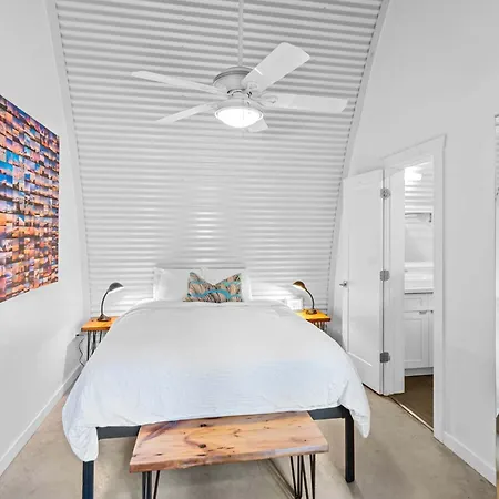 Moon 301 - Crescent Moonrise Suite - 1 Bedroom - 1 Bath-3