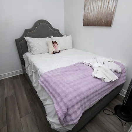 5 Bedroom - Sleeps 10! Best Location Next To French Quarter!-2