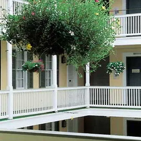 Saint Louis Hotel-2
