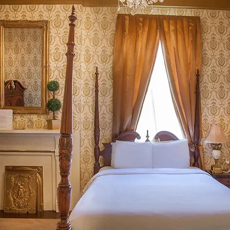 Cornstalk Hotel-3