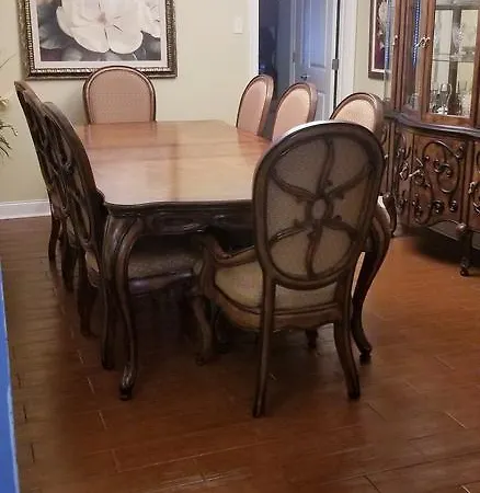 Beautiful 3 Bedroom Home!-3
