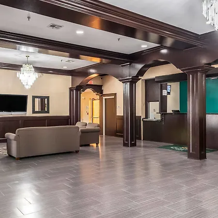 Trident Inn And Suites-3