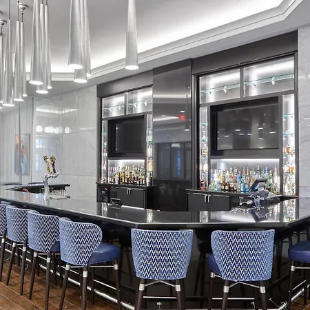 Sunny Canal Street Suites By Sonder-2