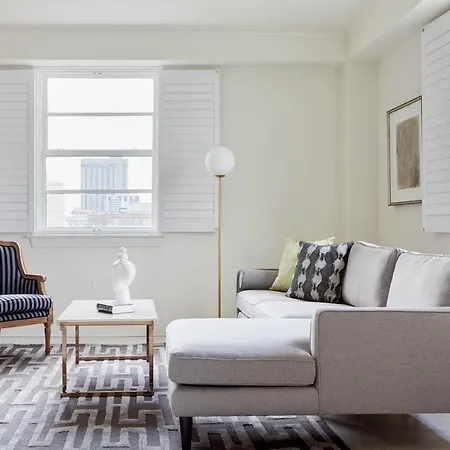 Airy Canal Street Suites By Sonder-3