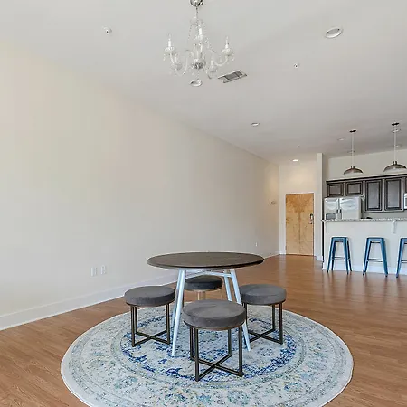 Chic 3Br In Arts/Warehouse District By Sonder-2