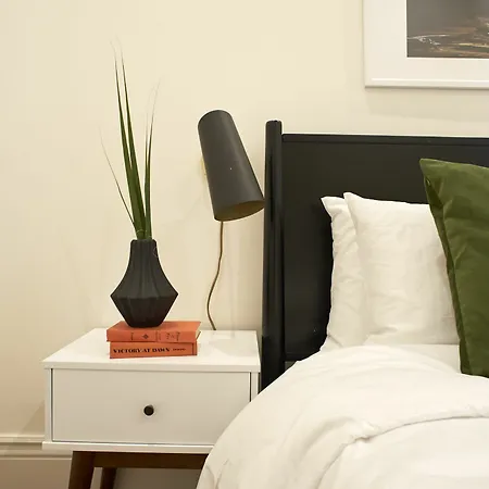 Sleek 2Br In Marigny By Sonder-3