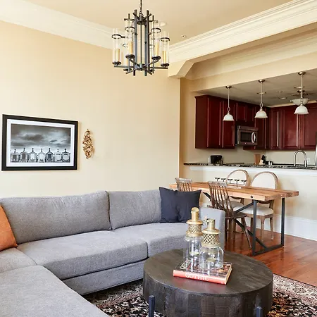 Picturesque 1Br In Irish Channel By Sonder-2