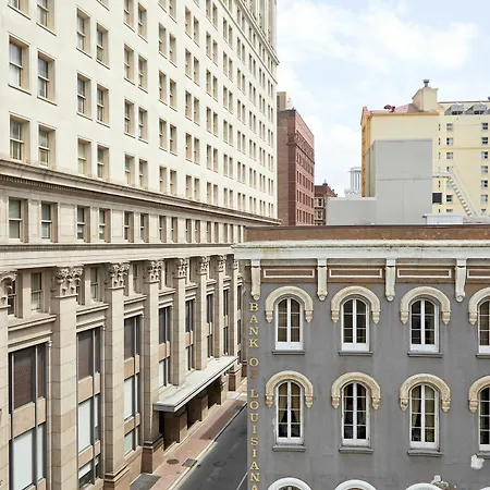 Bright 2Br On Saint Charles Ave By Sonder-3