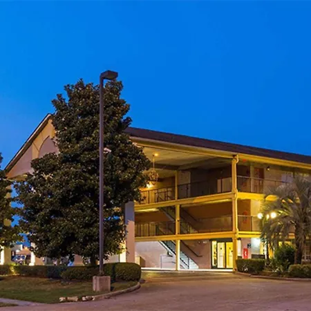 Fairbridge Inn Express Metairie-3