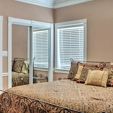 Waterfront Nola Villa: 23 Mi To French Quarter!-3