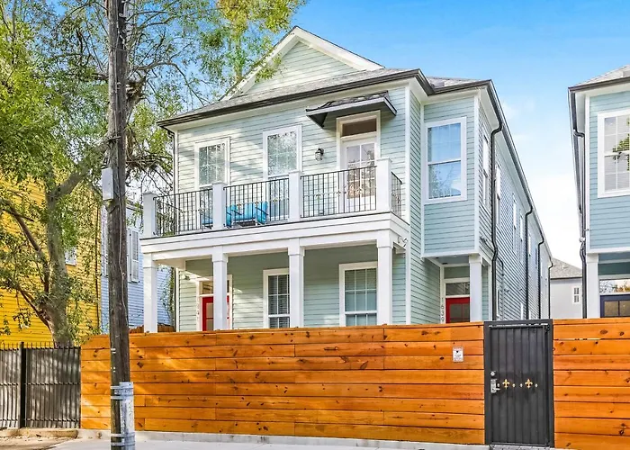 5Br W Pool - Great For Families - Near Everything New Orleans