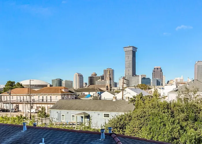 5Br Penthouse Steps To The Streetcar & Fq Apartment New Orleans