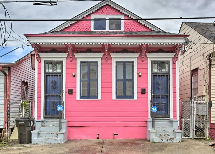 New Orleans Hideaway About 1 Mi To French Quarter Villa