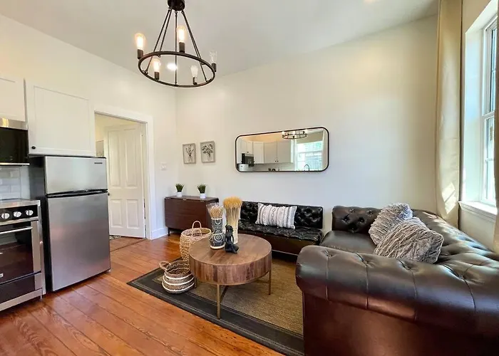 Lovely 3 Bedroom Home / Modern -15 Min Fq New Orleans