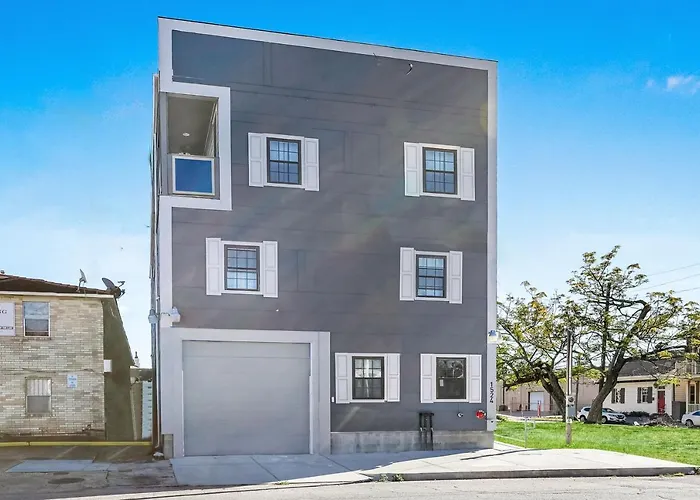 Gorgeous 3Br Urban Retreat