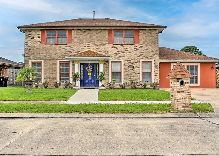 Major Manor New Orleans Home With Pool And Game Room