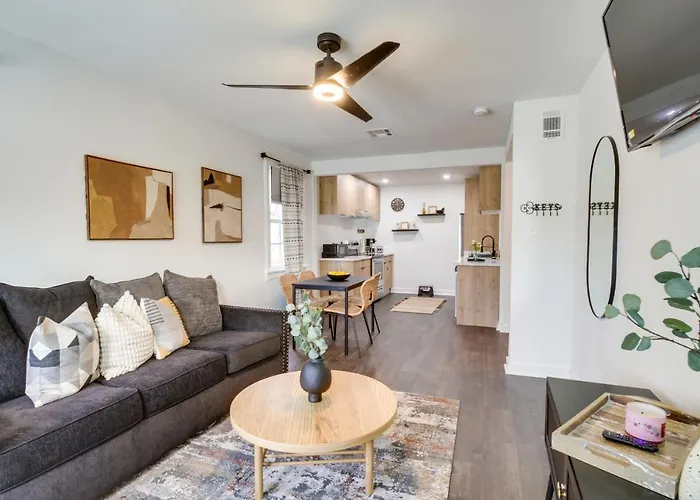 Haustierfreundliches 4 Mi To French Quarter: Walkable Apt W/ Yard New Orleans