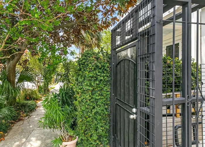 Breathtaking Condos Near French Quarter