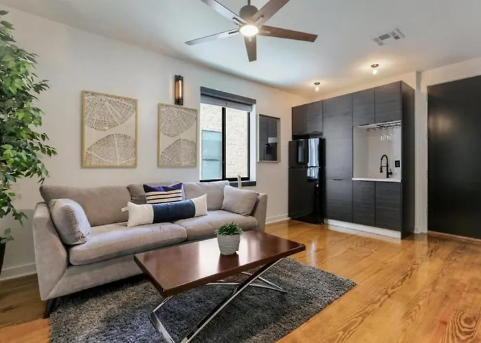 Ivory 2 Bedroom Villa New Orleans