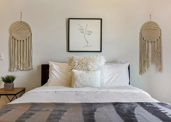Ivory 2 Bedroom Villa New Orleans