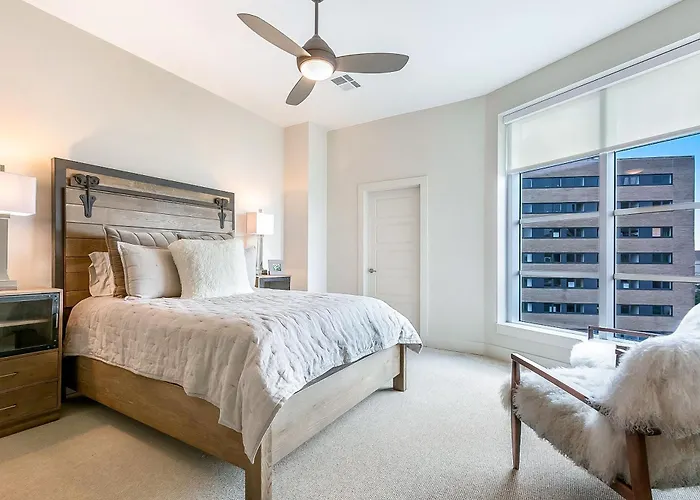Upscale Condos And Penthouses Close To Canal And Bourbon St