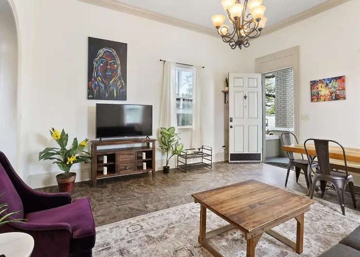 Huisdiervriedelijke 3Bd Home Steps To Saint Charles Gated Parking New Orleans