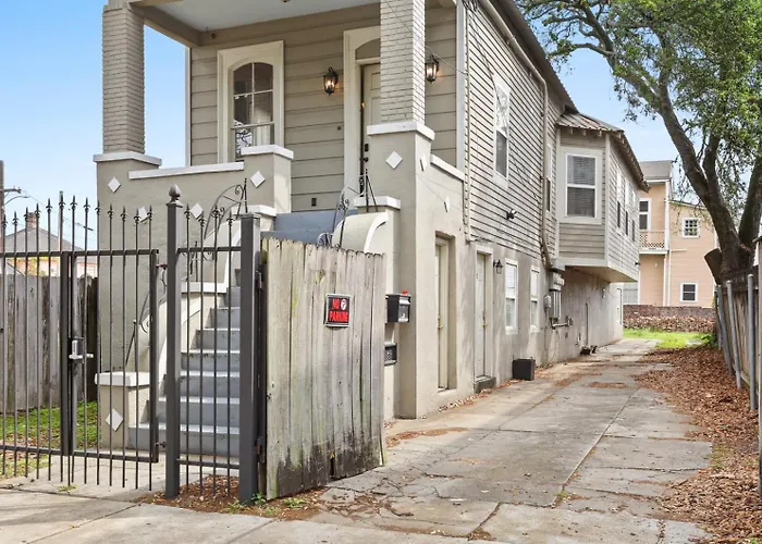 Huisdiervriedelijke 3Bd Home Steps To Saint Charles Gated Parking New Orleans