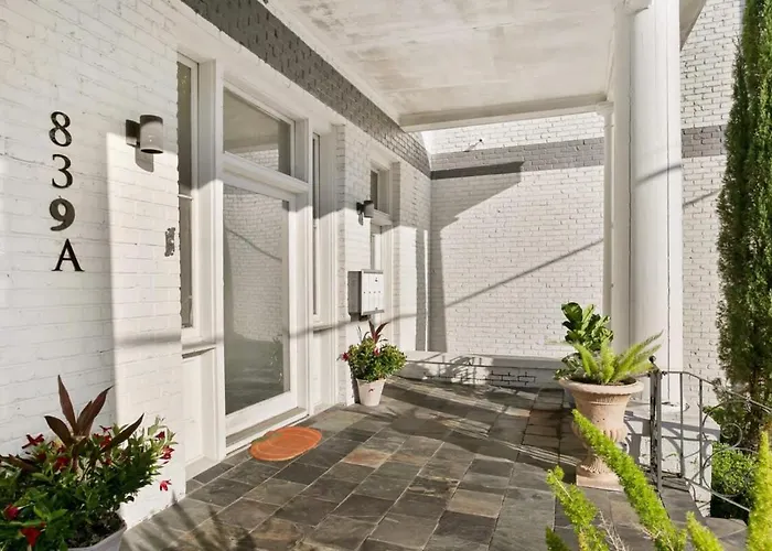 Modern Pristine Stunning 2Bd Garden District Apt New Orleans che accetta animali