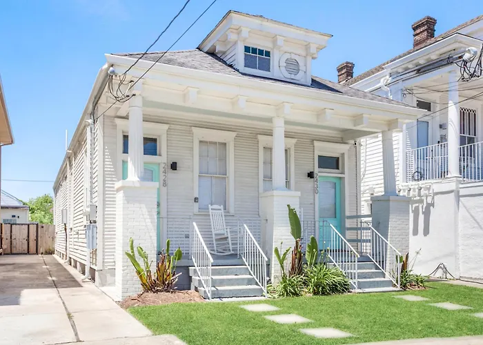Private 2Br Condo In Uptown By Hosteeva New Orleans che accetta animali