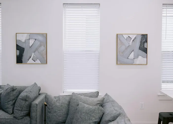 Pet friendly Esplanade Magic 2 Apartment New Orleans