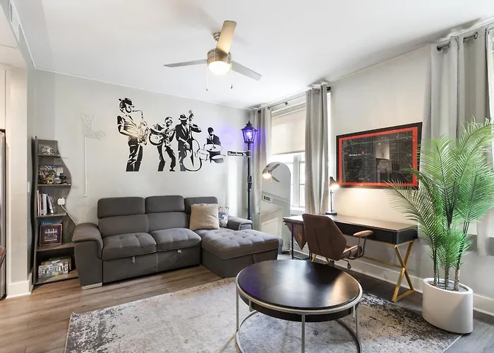California Building Oasis: 1Br Condo In Vibrant New Orleans