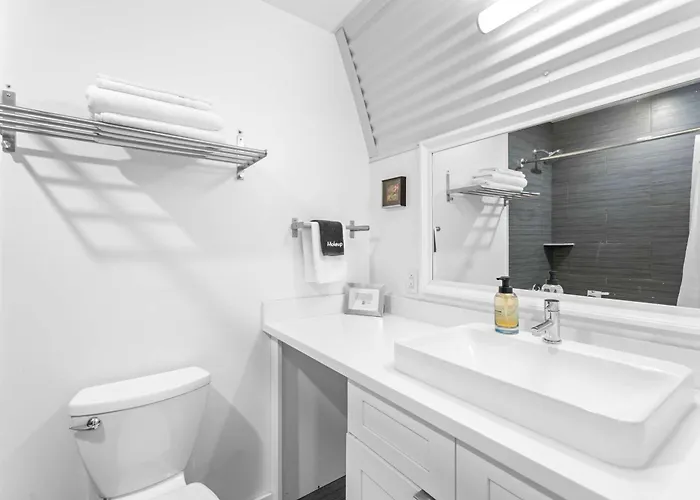 Moon 201 - Crescent Moonset Suite - 1Br - 1 Bath New Orleans